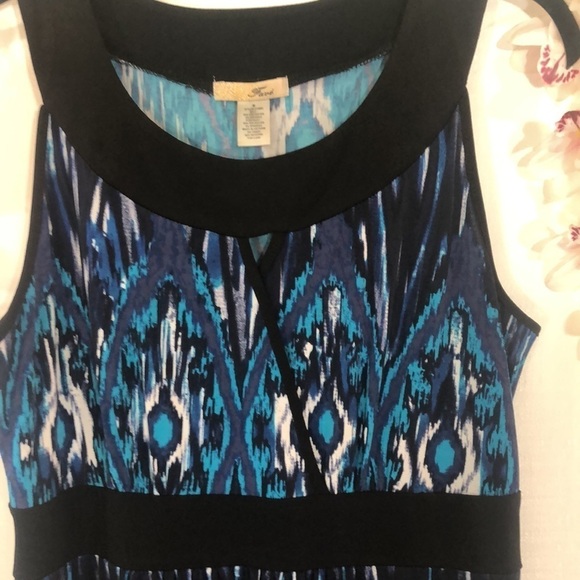 𝅺FAVE long sleeveless dress, size medium - Picture 3 of 7